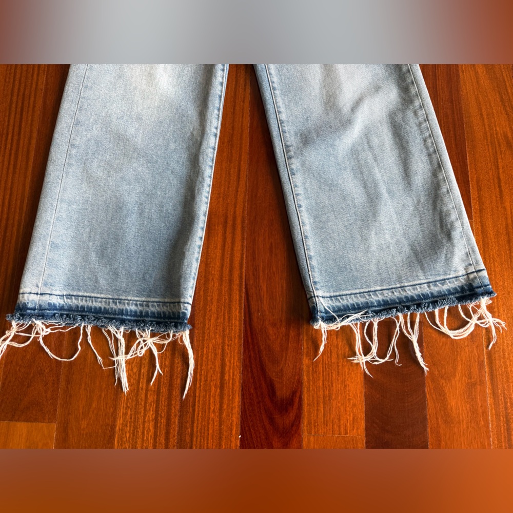 LOFT Women’s Pants Jeans Wide Leg Crop Destructed Frayed Hem Women Size 4 / 27 - Picture 6 of 14
